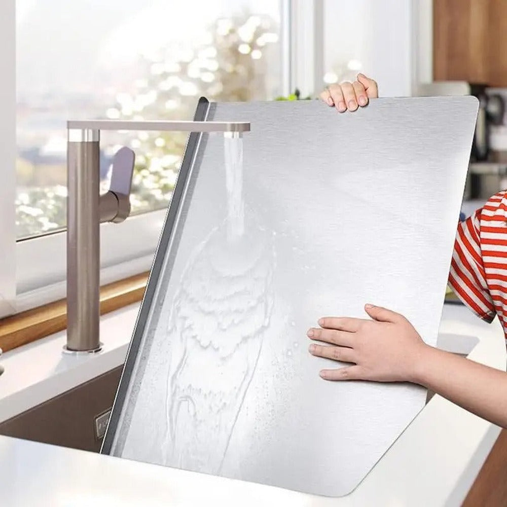 Opus Appliances | High-quality cutting board made of stainless steel with edge