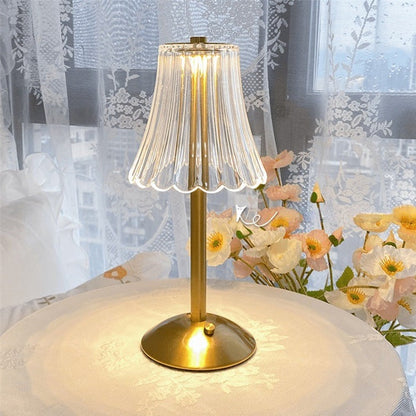 Opus Appliances | Vintage-Style Gold Crystal Table Lamp | Orntli