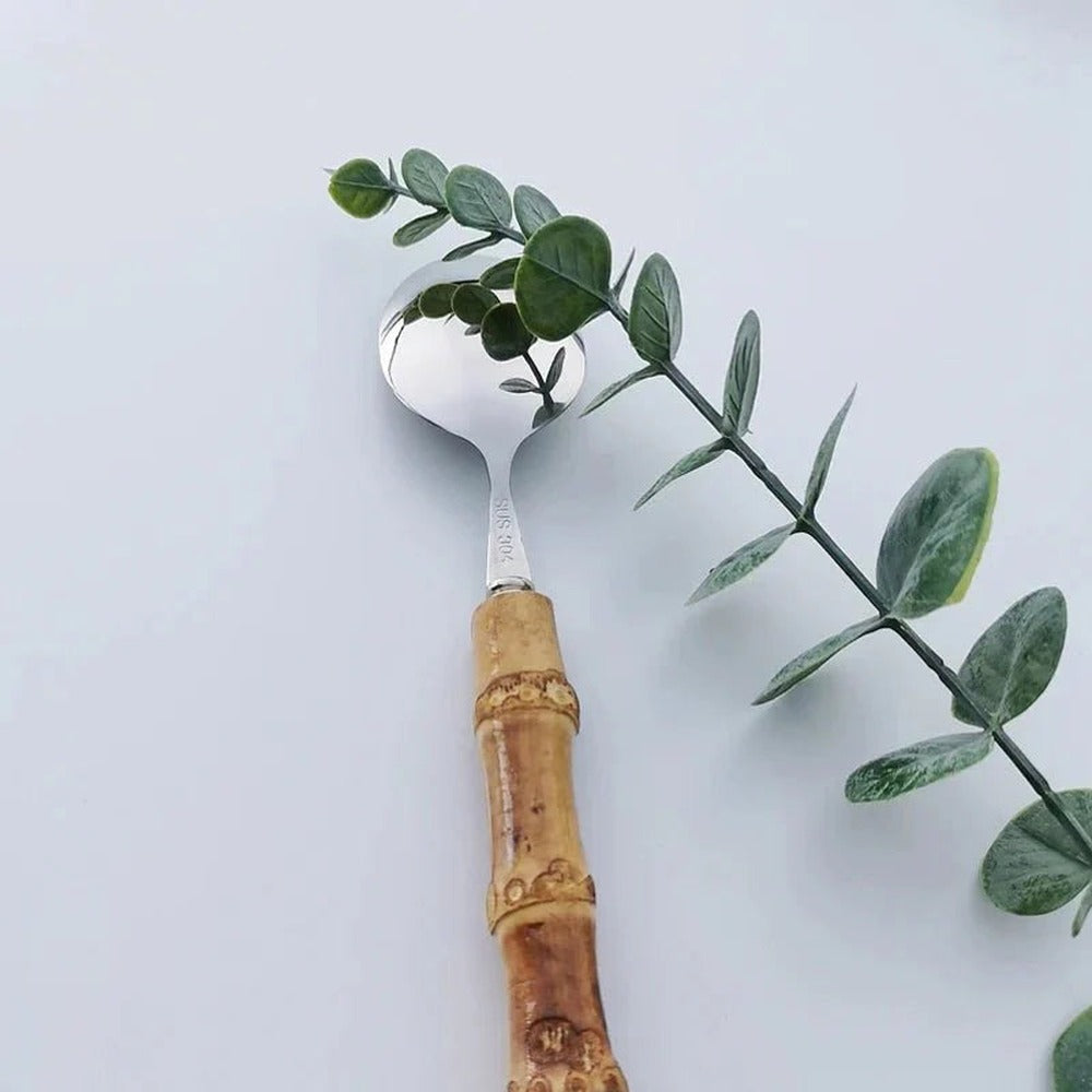 Opus Appliances | Bamboo Handle Cutlery Set Made of Stainless Steel