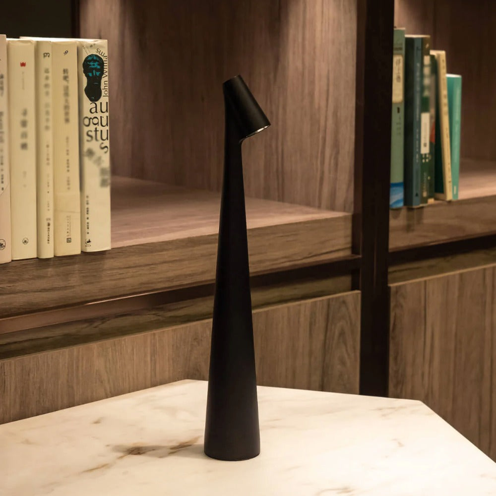 Opus Appliances | Nordic minimalistic design table lamp | Wireless | LED | Reading lamp | Dinnerlamp