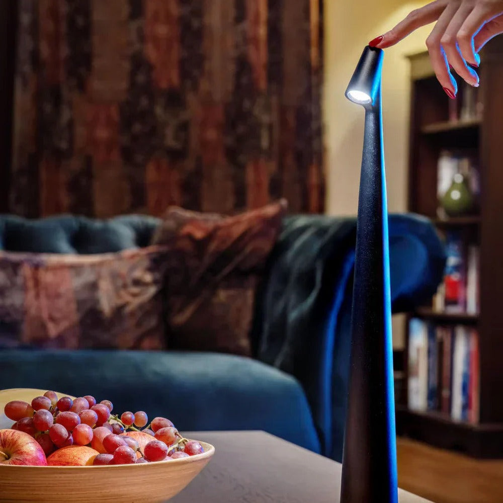Opus Appliances | Minimalistic Nordic design Table lamp | Wireless | LED | Reading lamp | Dinnerlamp