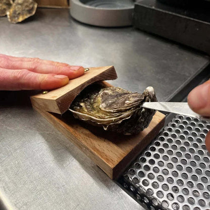 Opus Appliances Premium Wood Handle Oyster Shell Opener Clamp
